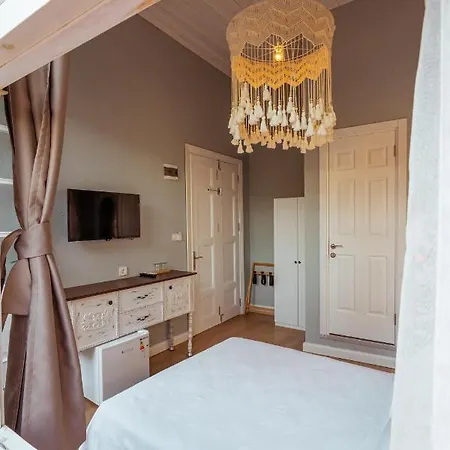 Hotell Ivy Butik Ayvalı