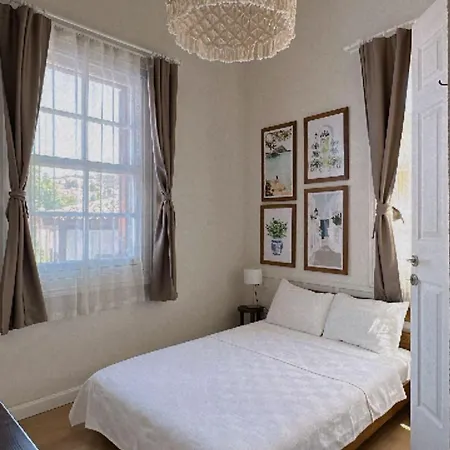 Hotel Ivy Butik 3*