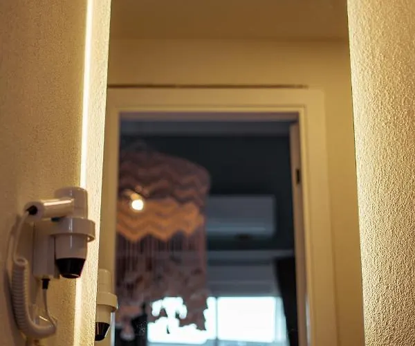 Ivy Butik 3* Айвалык