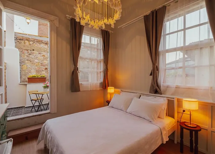 Ivy Butik 3* Айвалык