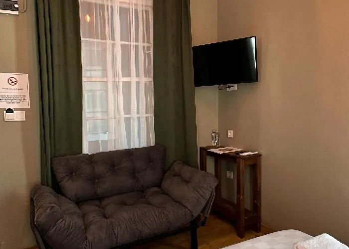 Ivy Butik 3* Айвалык